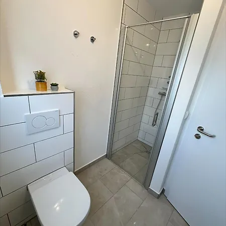 Doppelzimmer 1 - Neu Renoviert