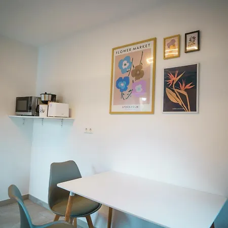Doppelzimmer 1 - Neu Renoviert *